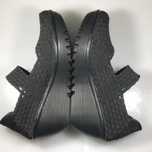 Bernie Mev. Casual Wedge Size 37